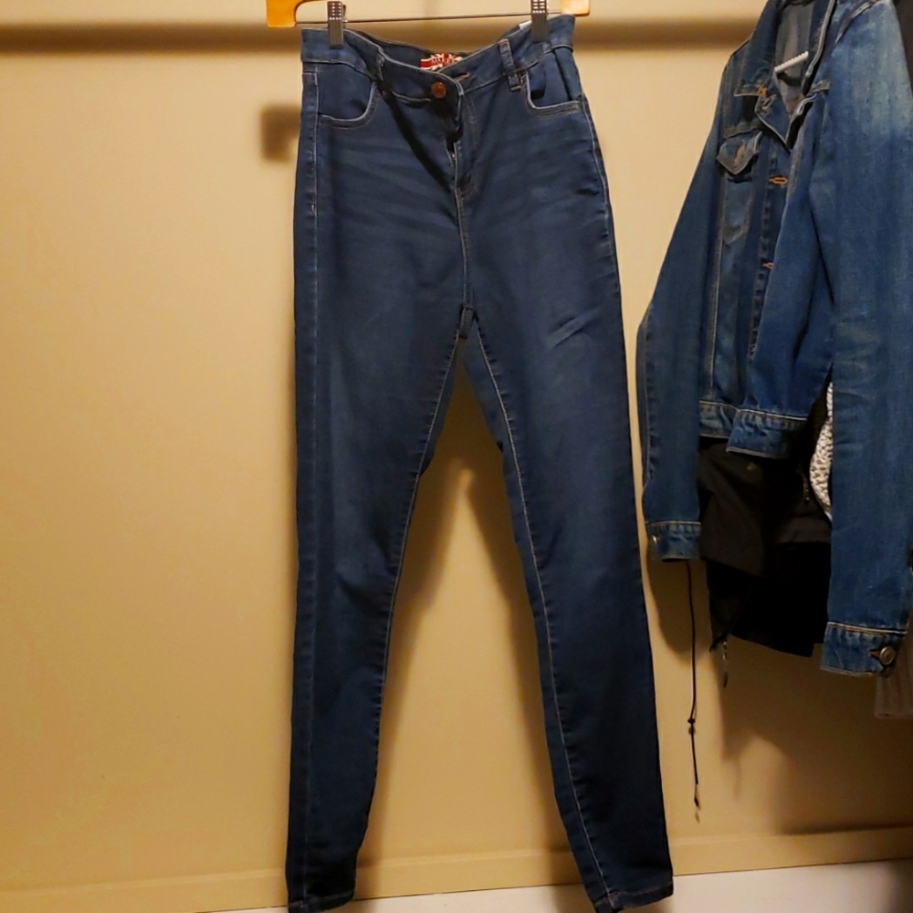High-waist skinny jeans